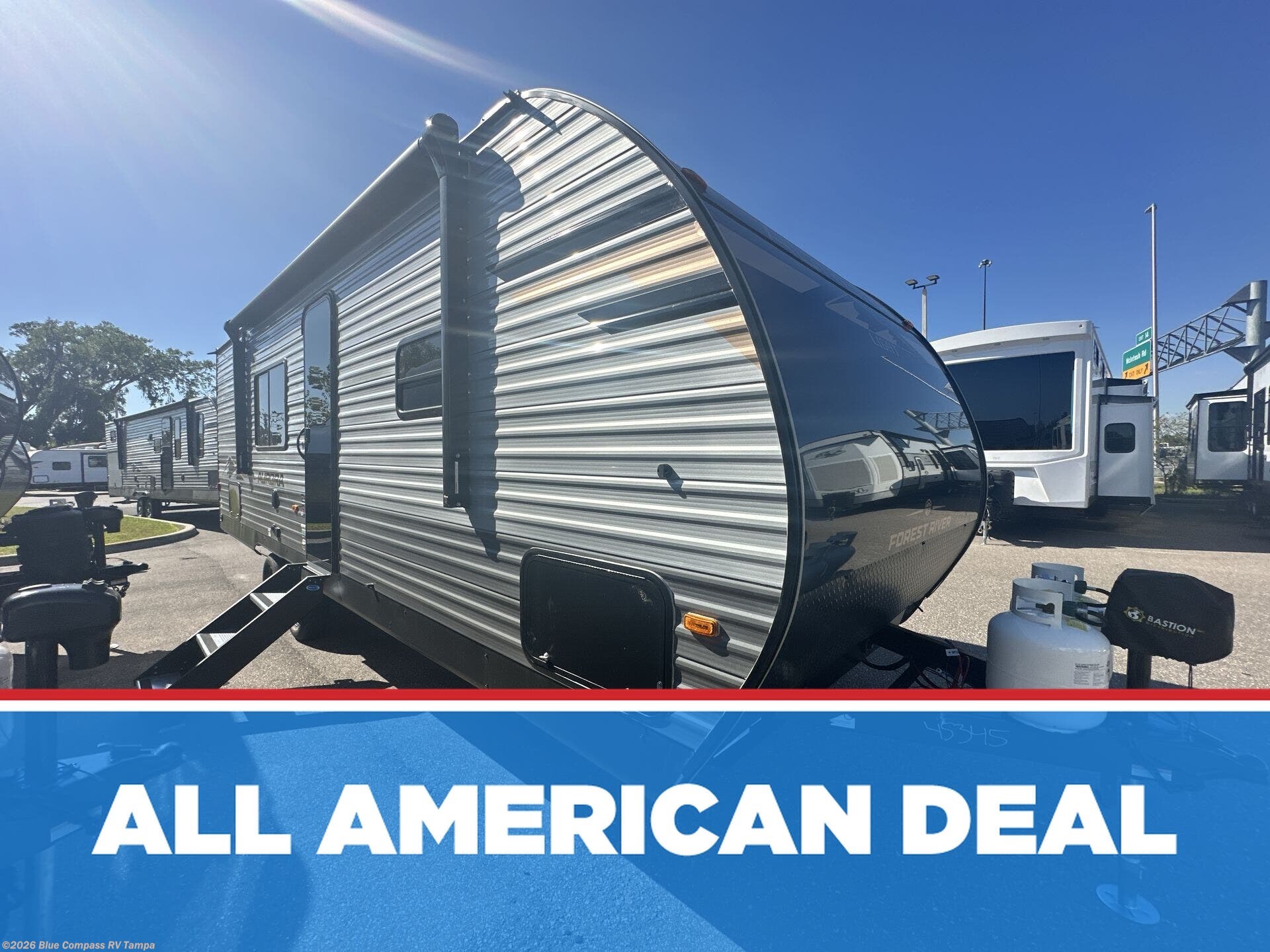 New 2025 Forest River Aurora Light 26BH available in Dover, Florida