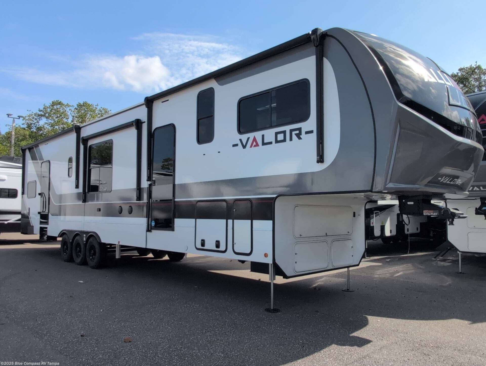 New 2025 Alliance RV Valor 44V14 available in Dover, Florida