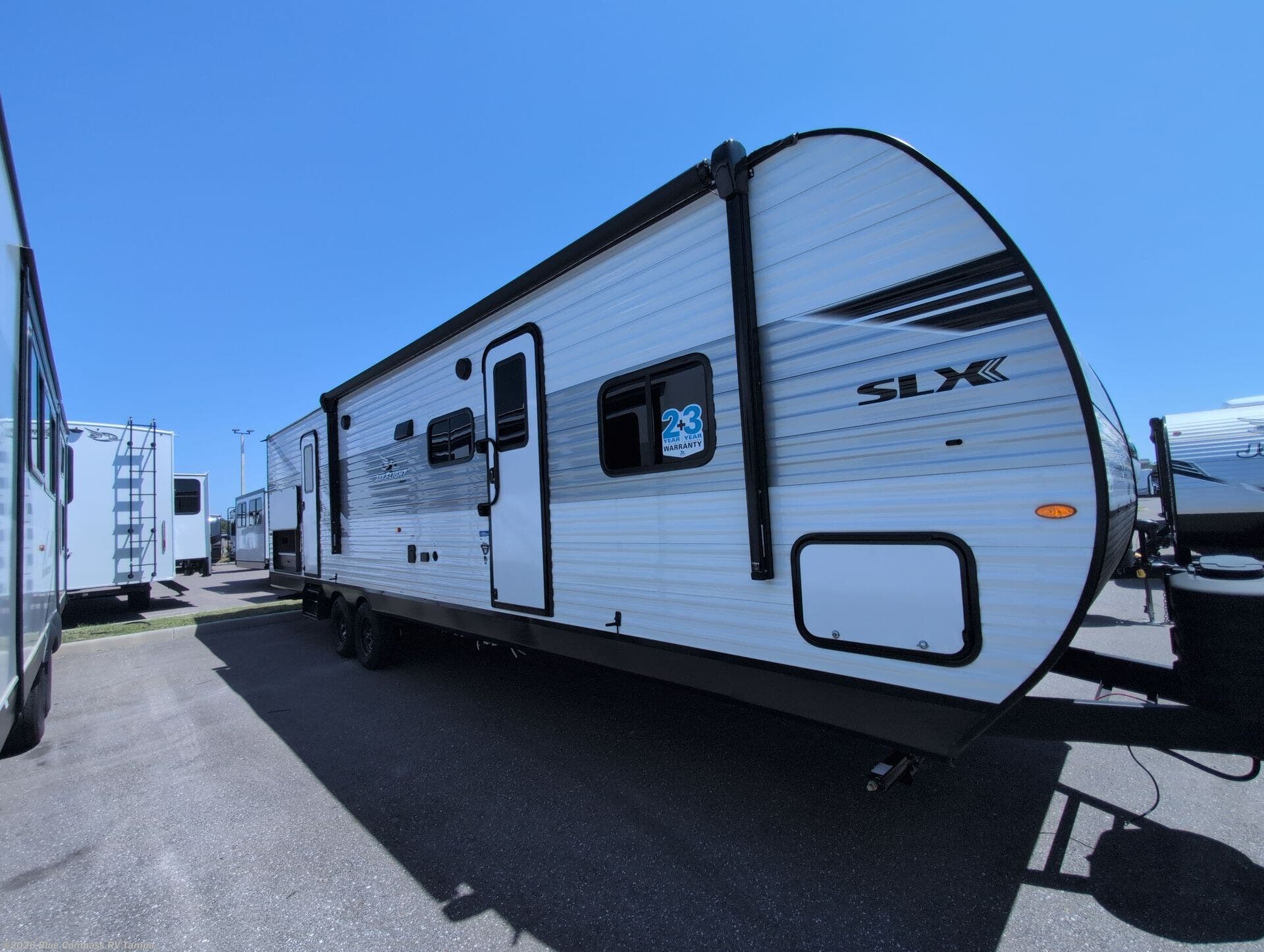 New 2025 Jayco Jay Flight SLX 321BDS available in Dover, Florida