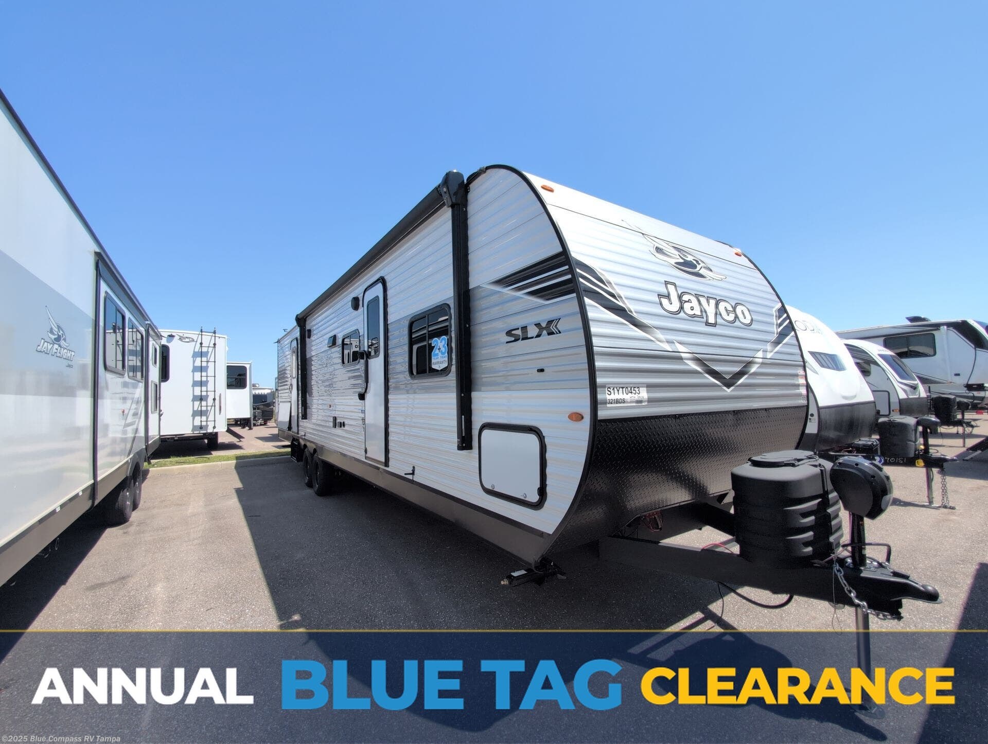 New 2025 Jayco Jay Flight SLX 321BDS available in Dover, Florida