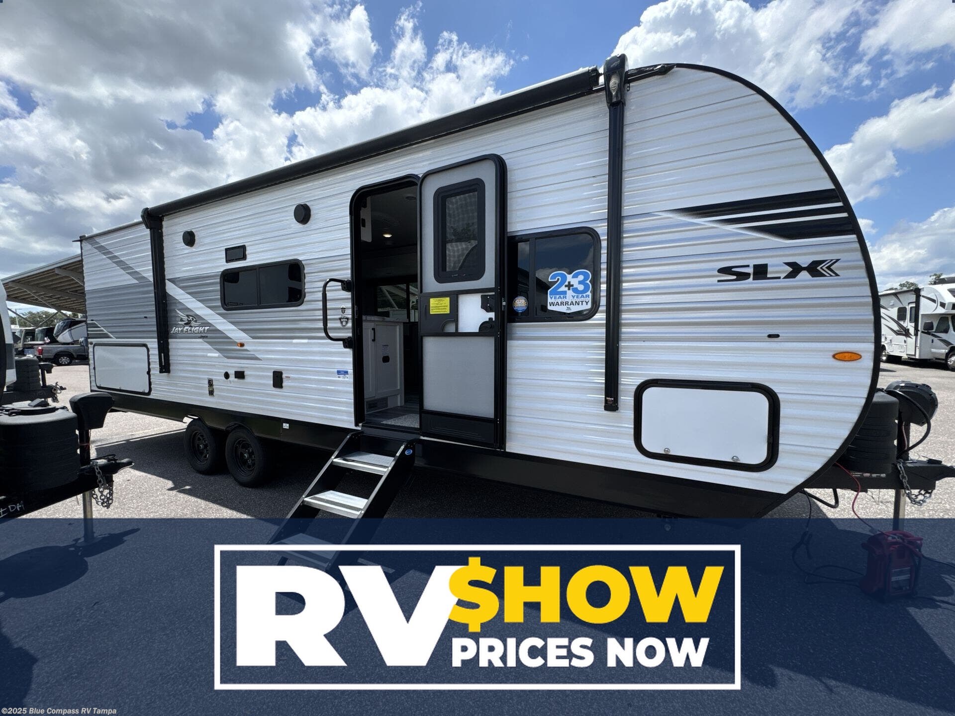 New 2025 Jayco Jay Flight SLX 261BHS available in Dover, Florida