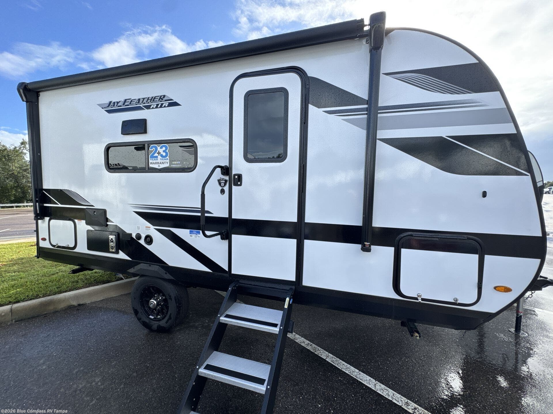 New 2026 Jayco Jay Feather Air 16RB available in Dover, Florida