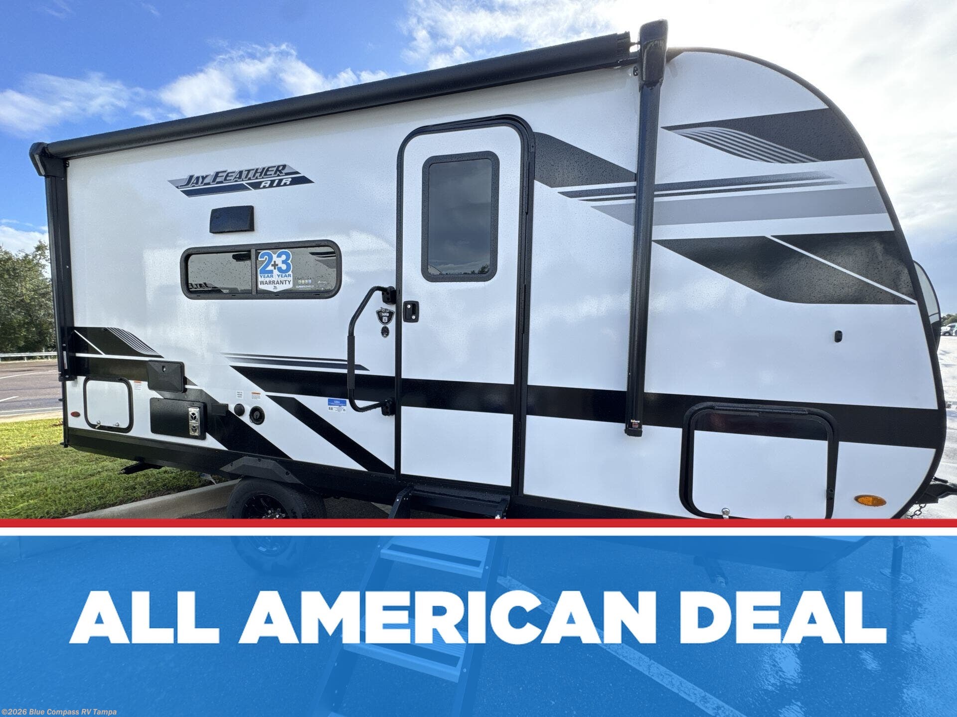 New 2026 Jayco Jay Feather Air 16RB available in Dover, Florida