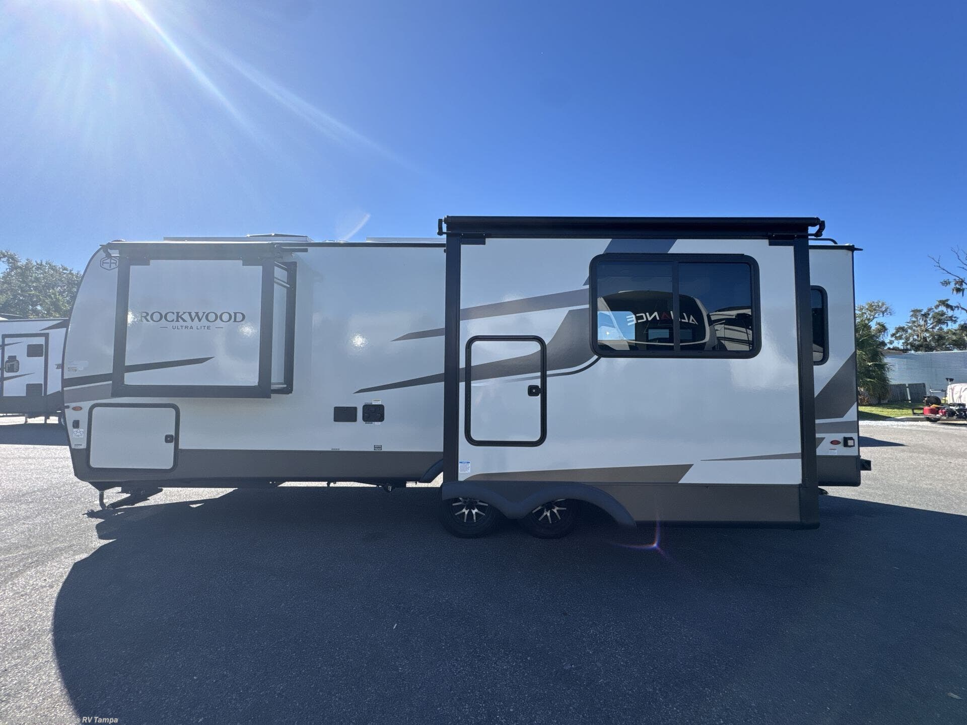 New 2026 Forest River Rockwood Ultra Lite 2618RD available in Dover, Florida