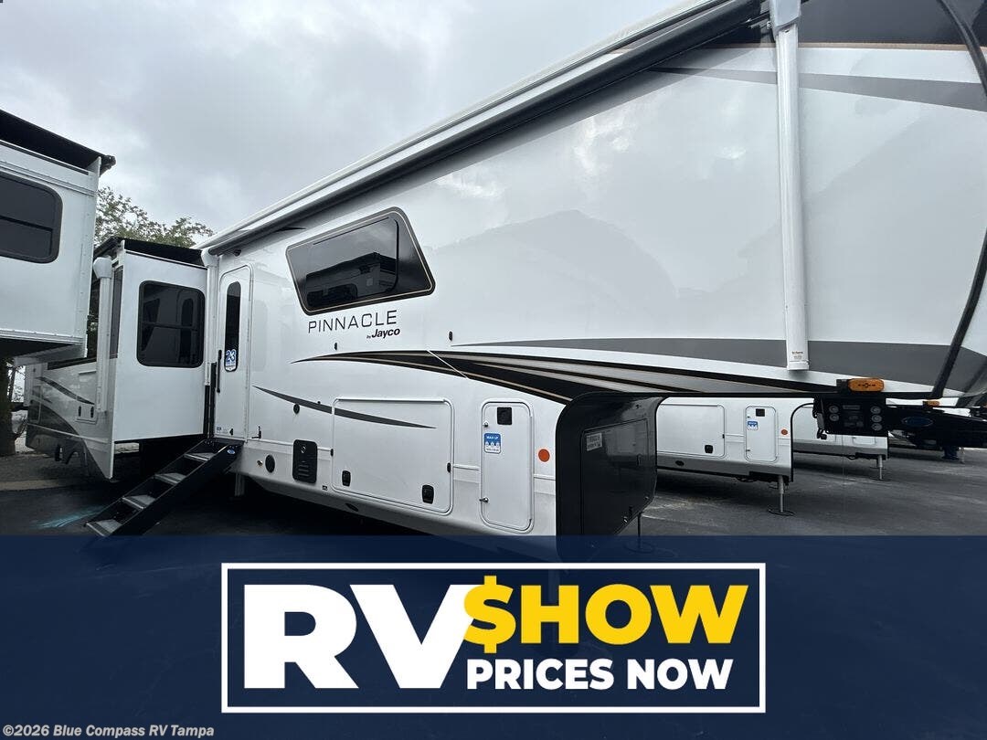 New 2026 Jayco Pinnacle 38FBRK available in Dover, Florida