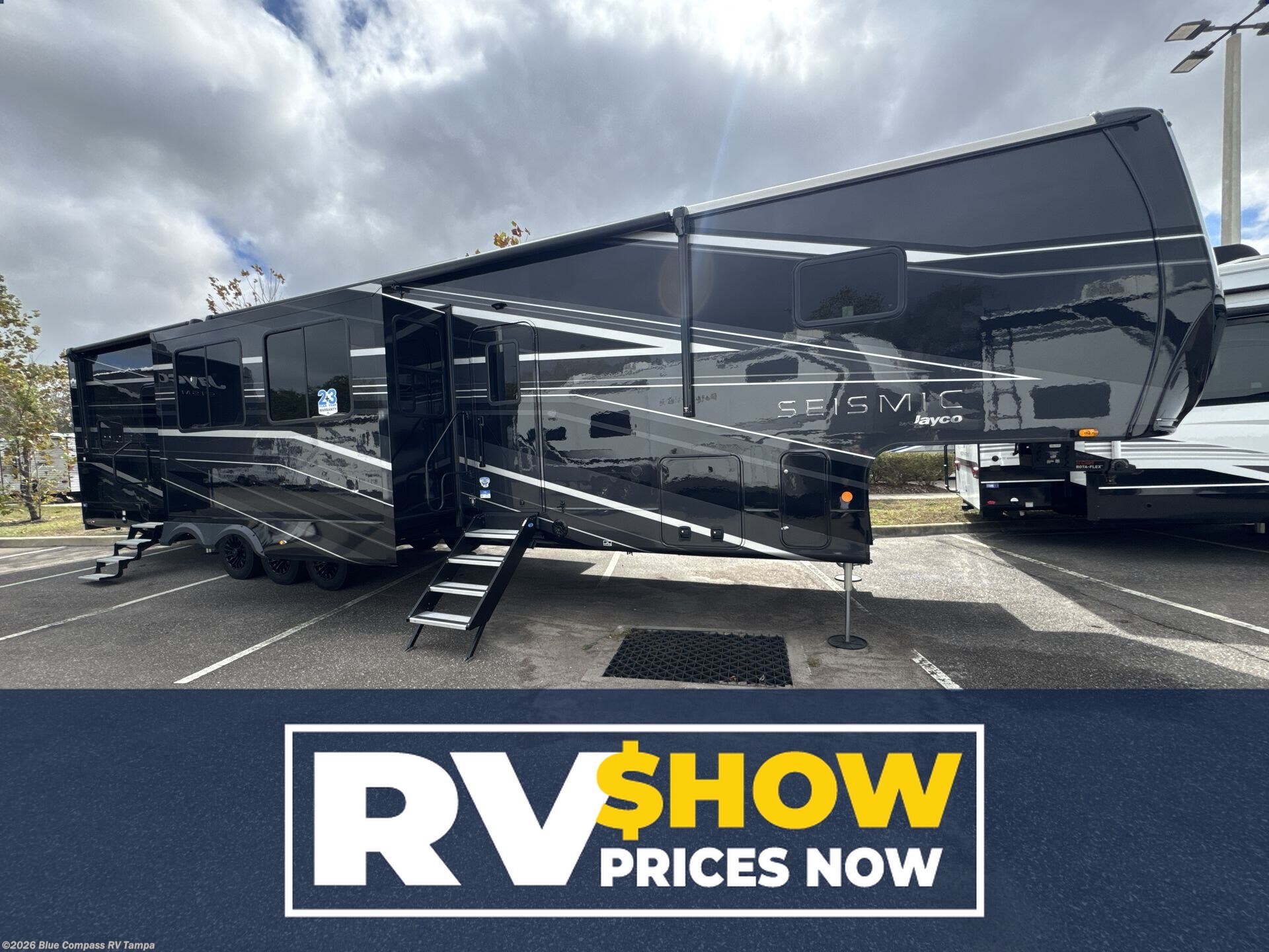 New 2026 Jayco Seismic 395 available in Dover, Florida