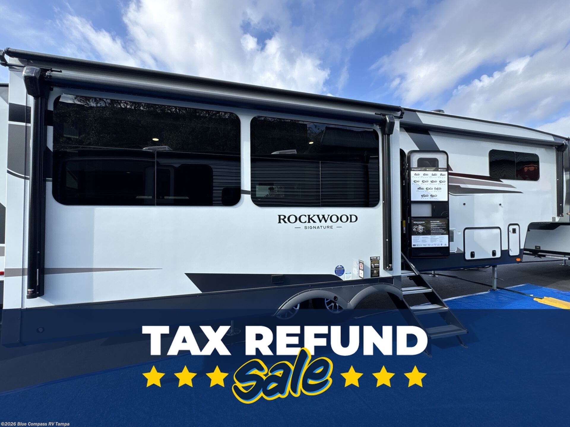 New 2026 Forest River Rockwood Signature R371RK available in Dover, Florida