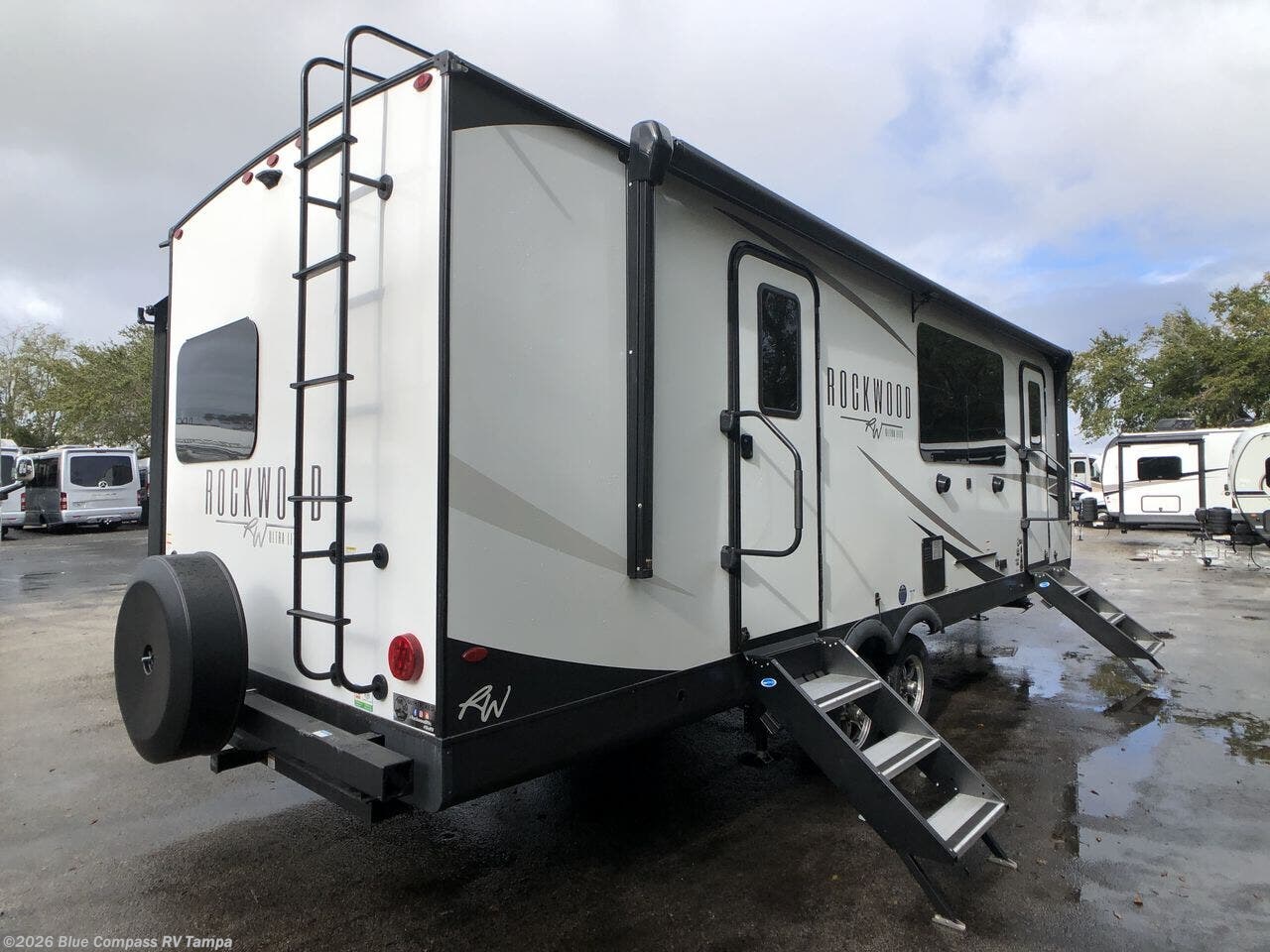 New 2026 Forest River Rockwood Ultra Lite 2619FK available in Dover, Florida