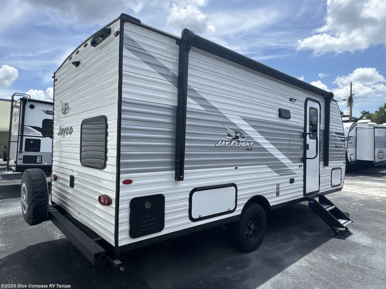 New 2026 Jayco Jay Flight SLX 197MB available in Dover, Florida