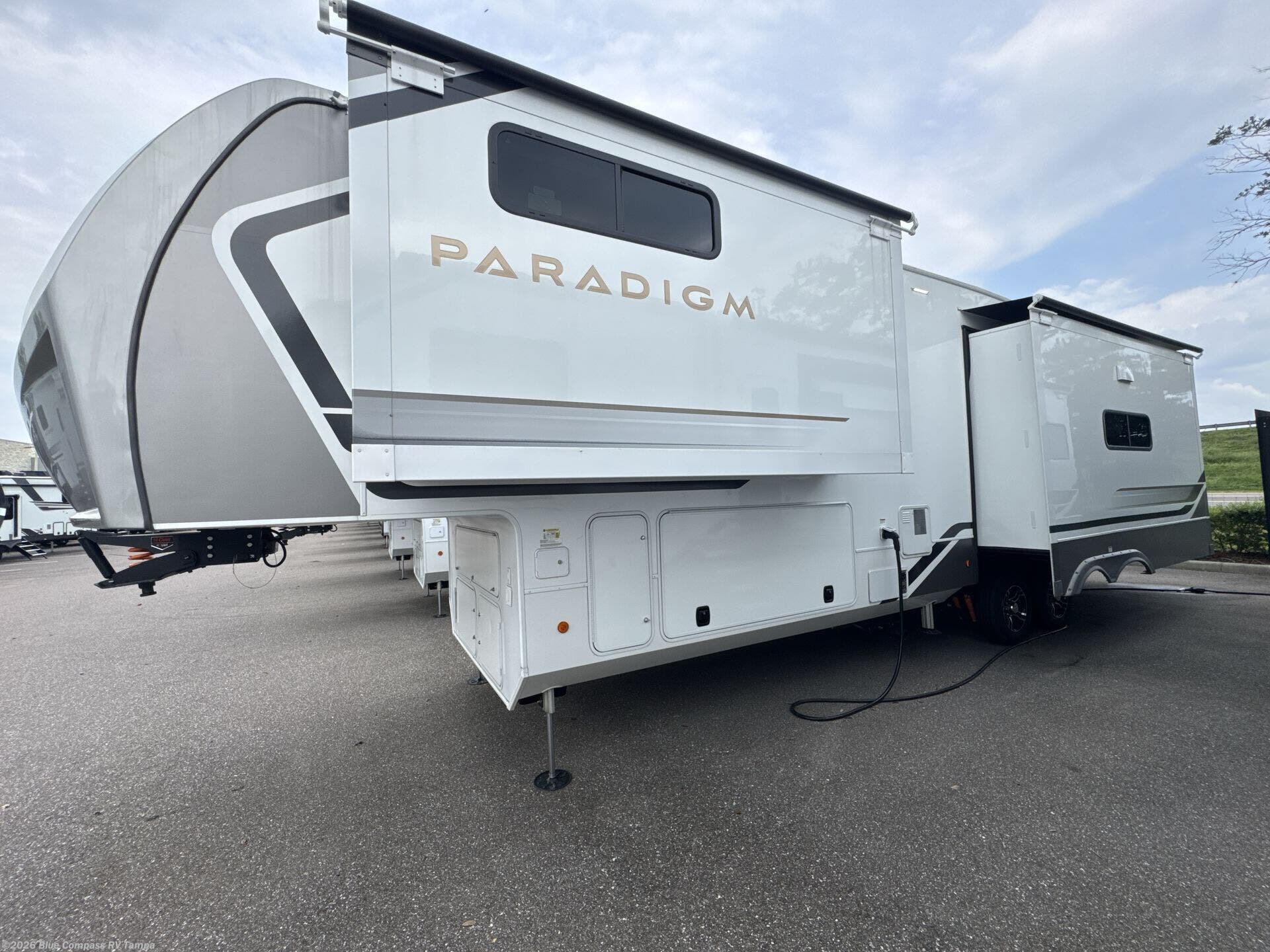 New 2026 Alliance RV Paradigm 340RL available in Dover, Florida