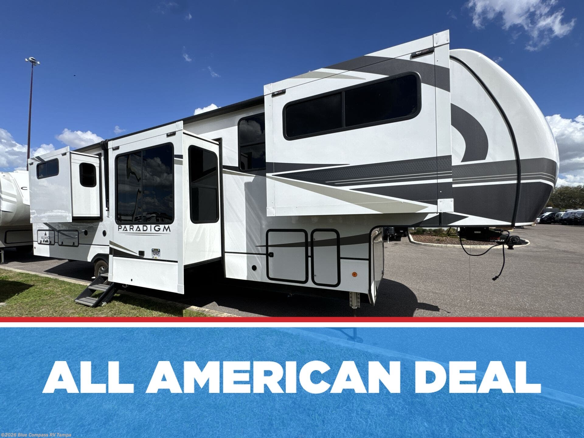 Used 2024 Alliance RV Paradigm 385FL available in Dover, Florida
