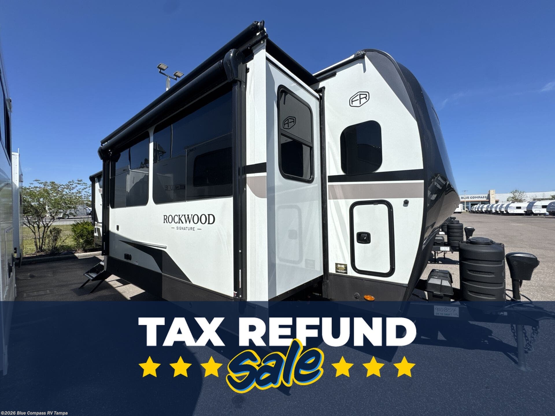 New 2026 Forest River Rockwood Signature 8339FK available in Dover, Florida