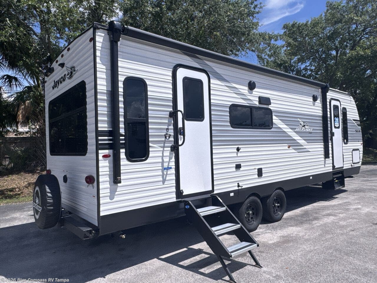 New 2026 Jayco Jay Flight SLX 262RLS available in Dover, Florida