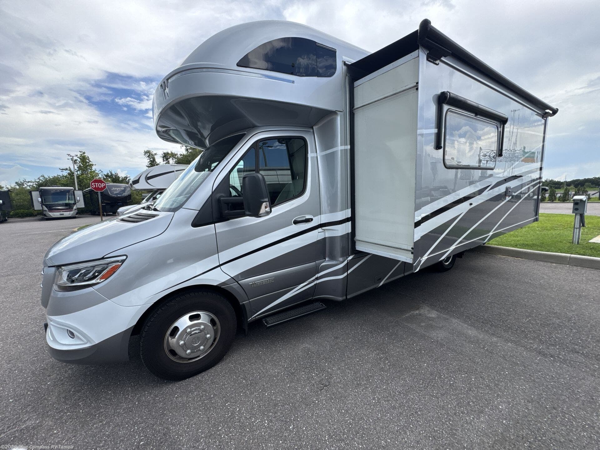 Used 2022  Winnebago View 24D by Winnebago from Blue Compass RV Tampa in Dover, FL