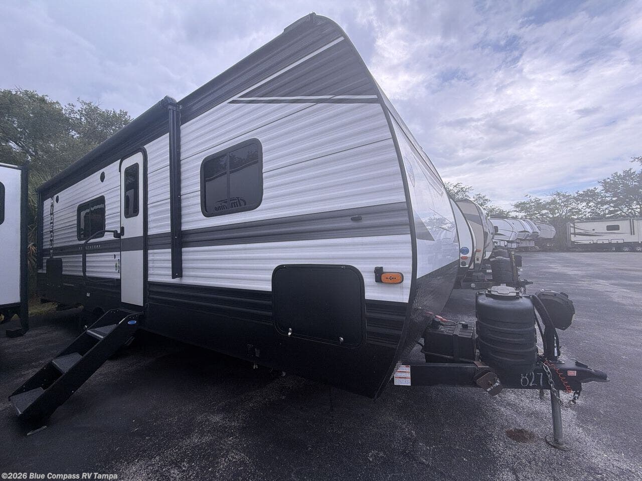 Used 2023 Keystone Hideout 25BHS available in Dover, Florida