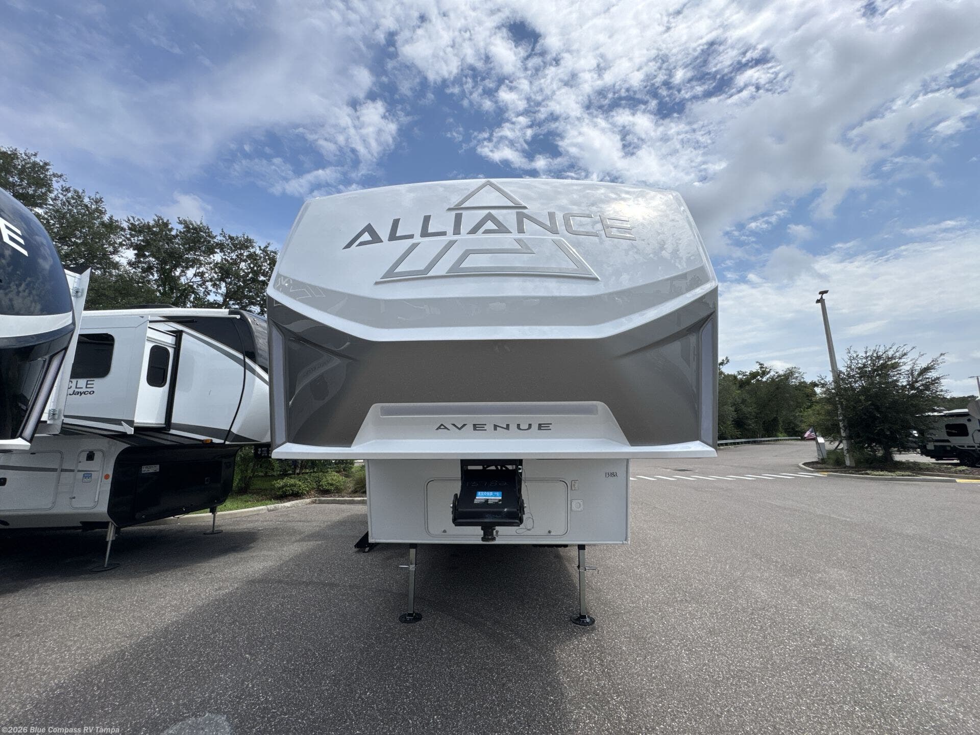 New 2027 Alliance RV Avenue All-Access 25RL available in Dover, Florida