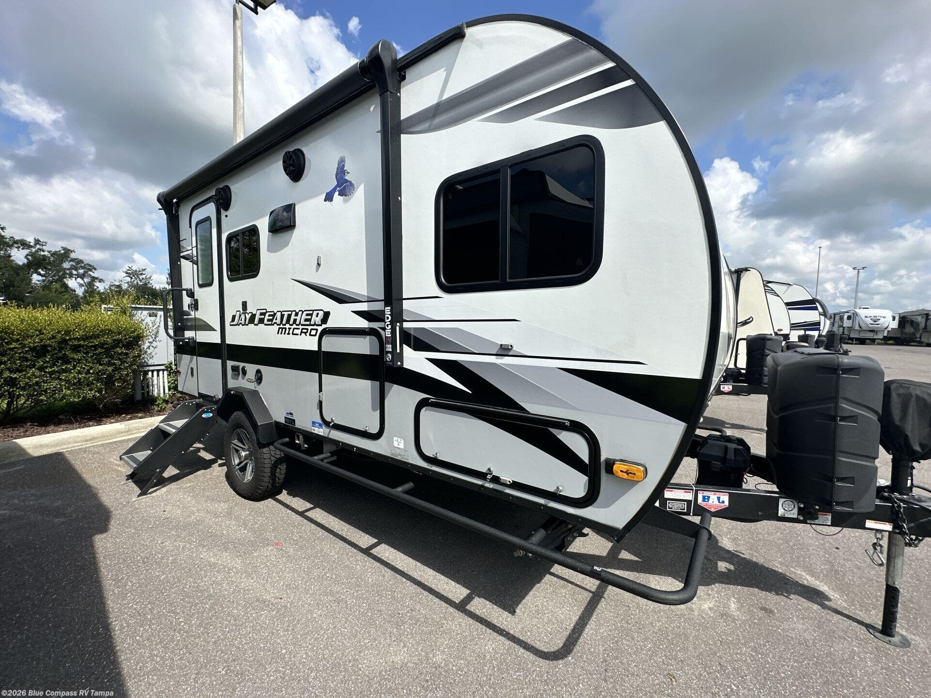 Used 2020 Jayco Jay Feather 23RBM available in Dover, Florida