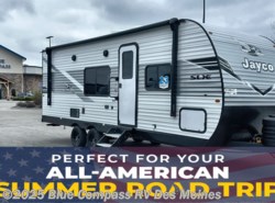 New 2025 Jayco Jay Flight SLX 225MLS available in Altoona, Iowa