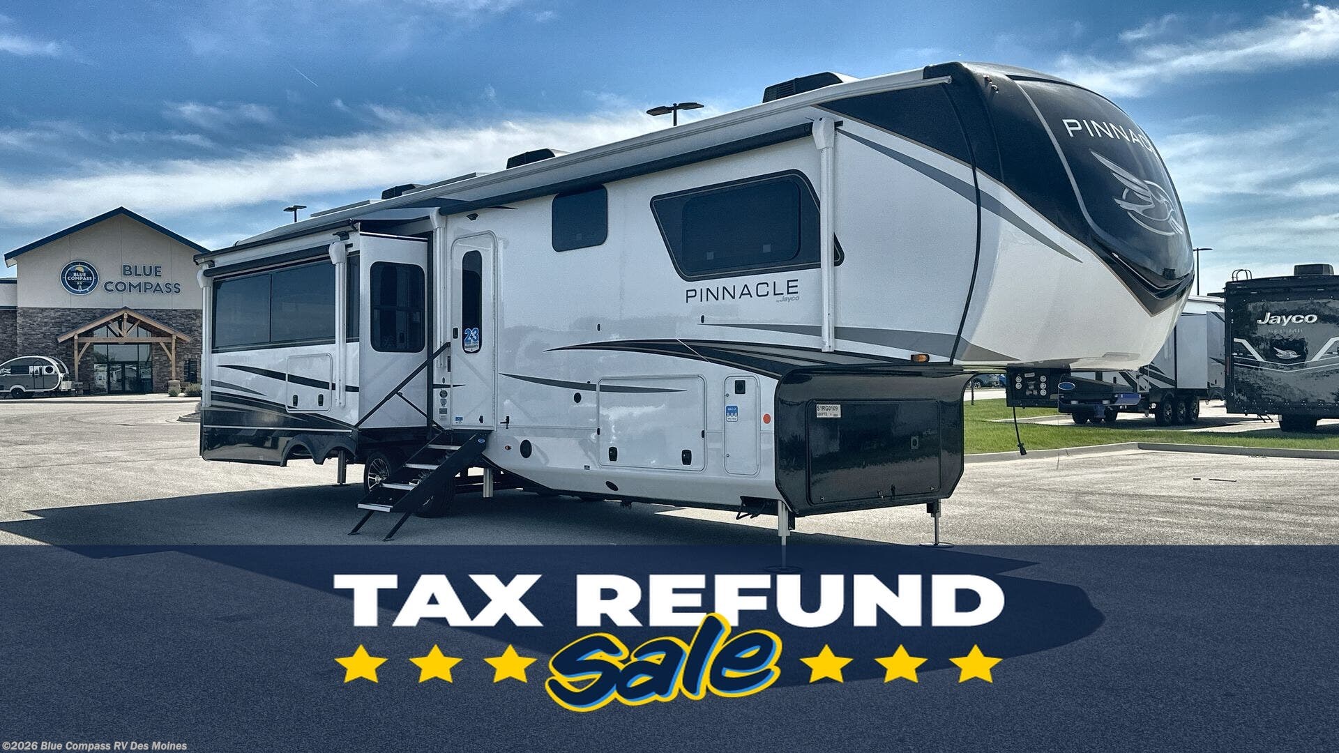 New 2025 Jayco Pinnacle 38KPTS available in Altoona, Iowa