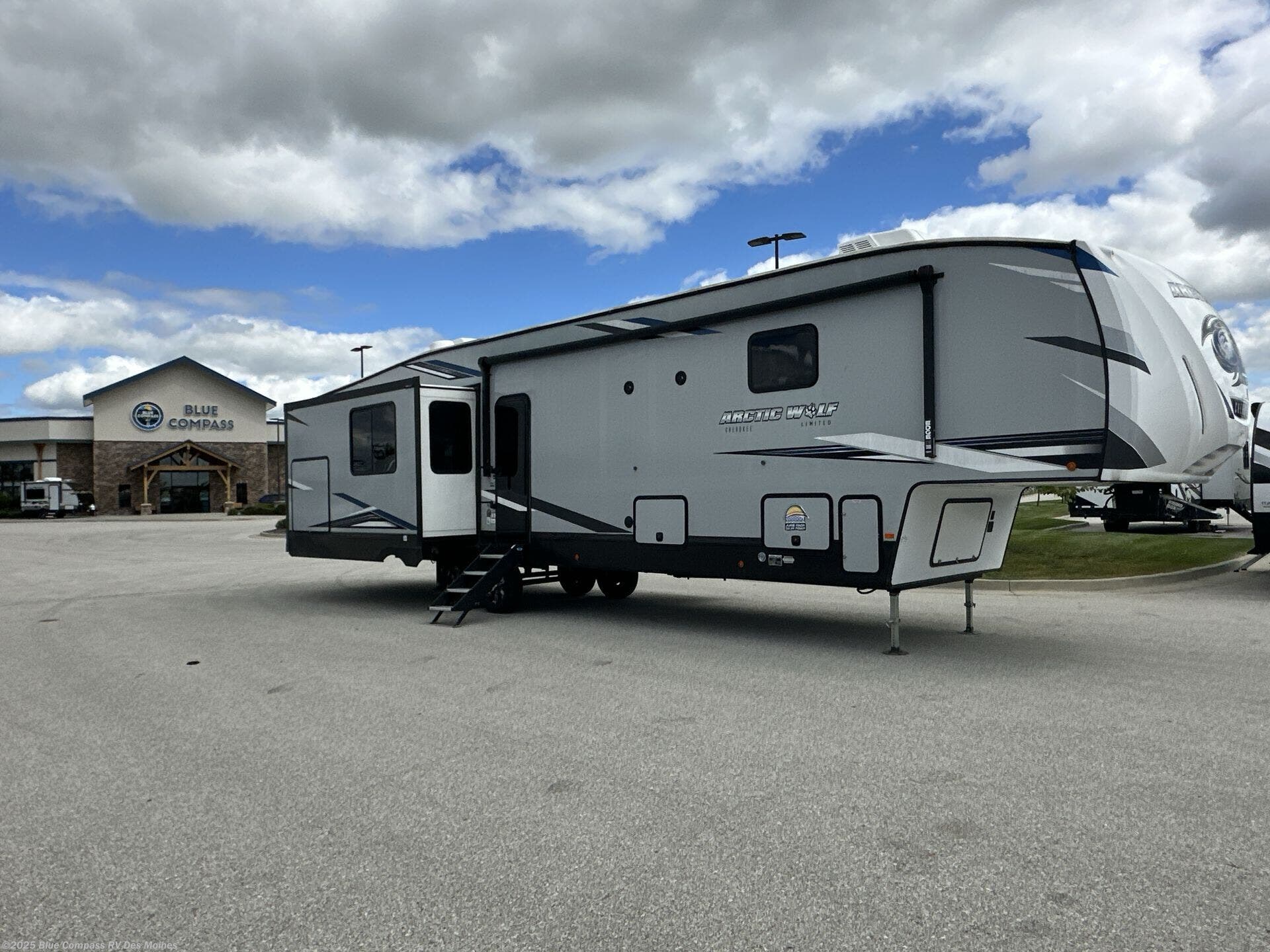 Used 2022 Forest River Cherokee Arctic Wolf Suite 3660 available in Altoona, Iowa