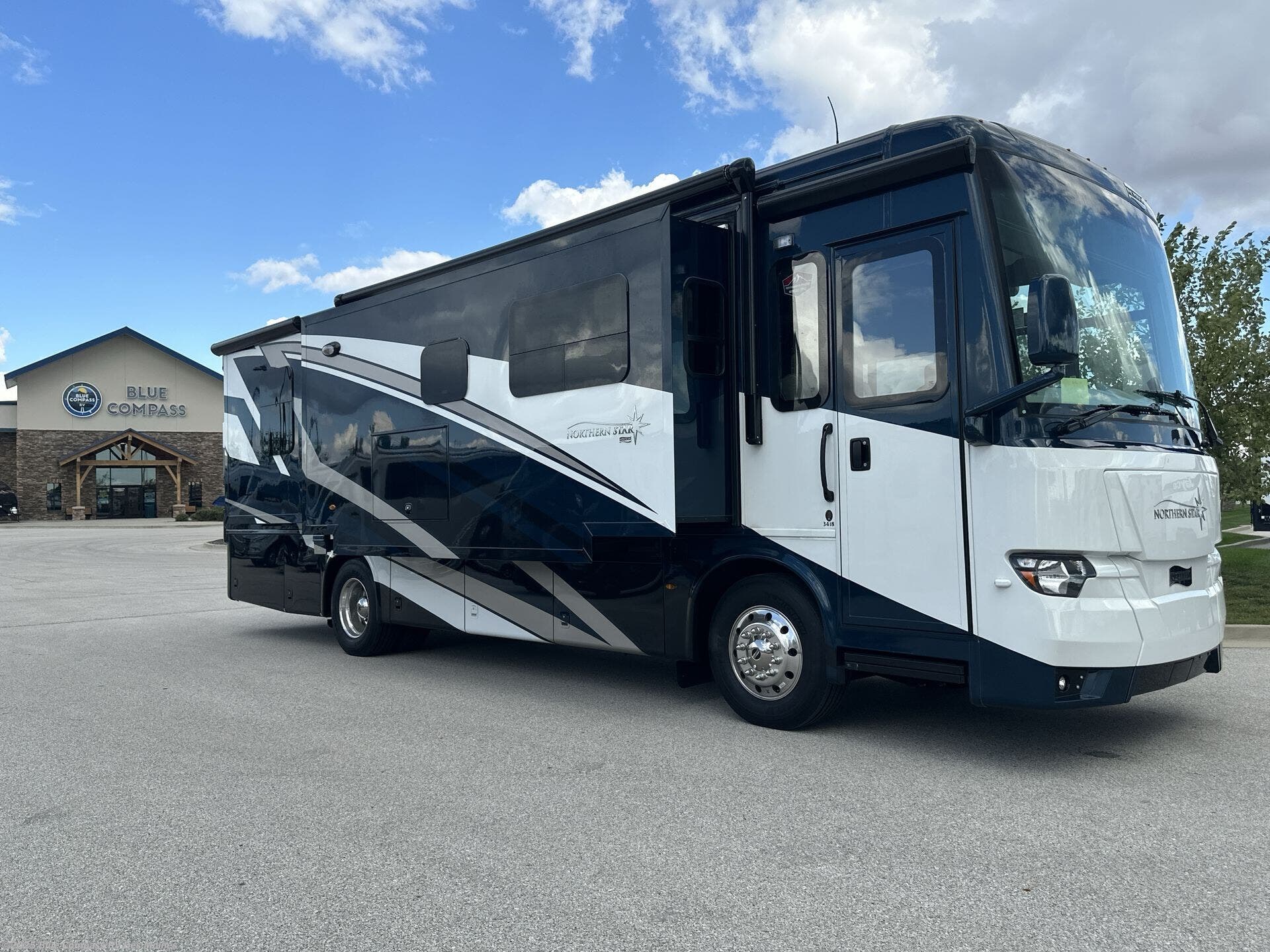 New 2026 Newmar Northern Star 3418 available in Altoona, Iowa