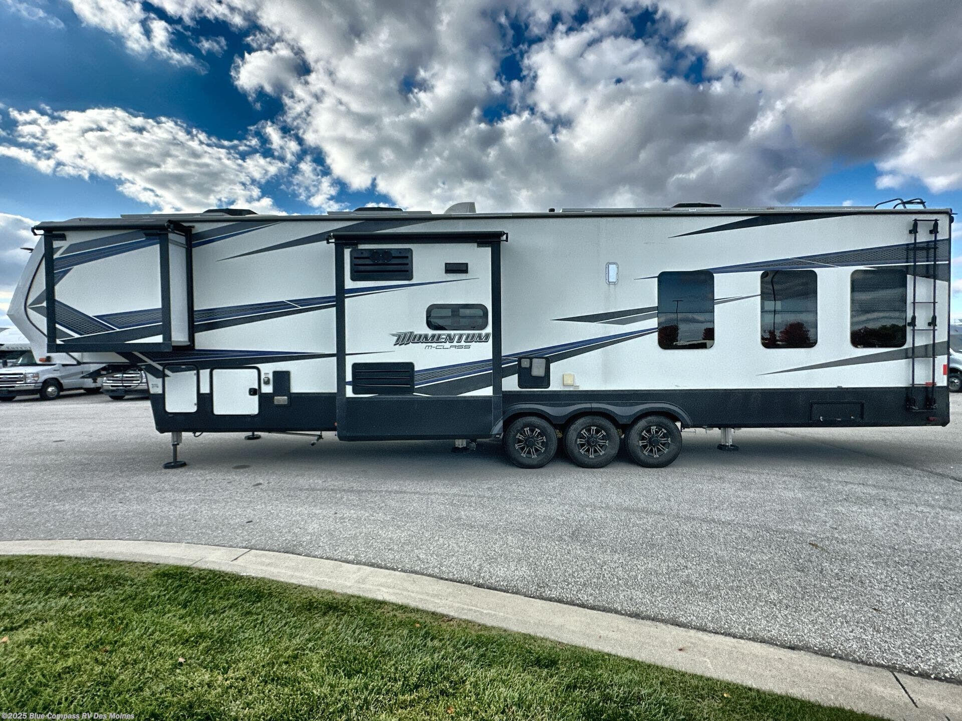 Used 2019 Grand Design Momentum M-Class 398M available in Altoona, Iowa