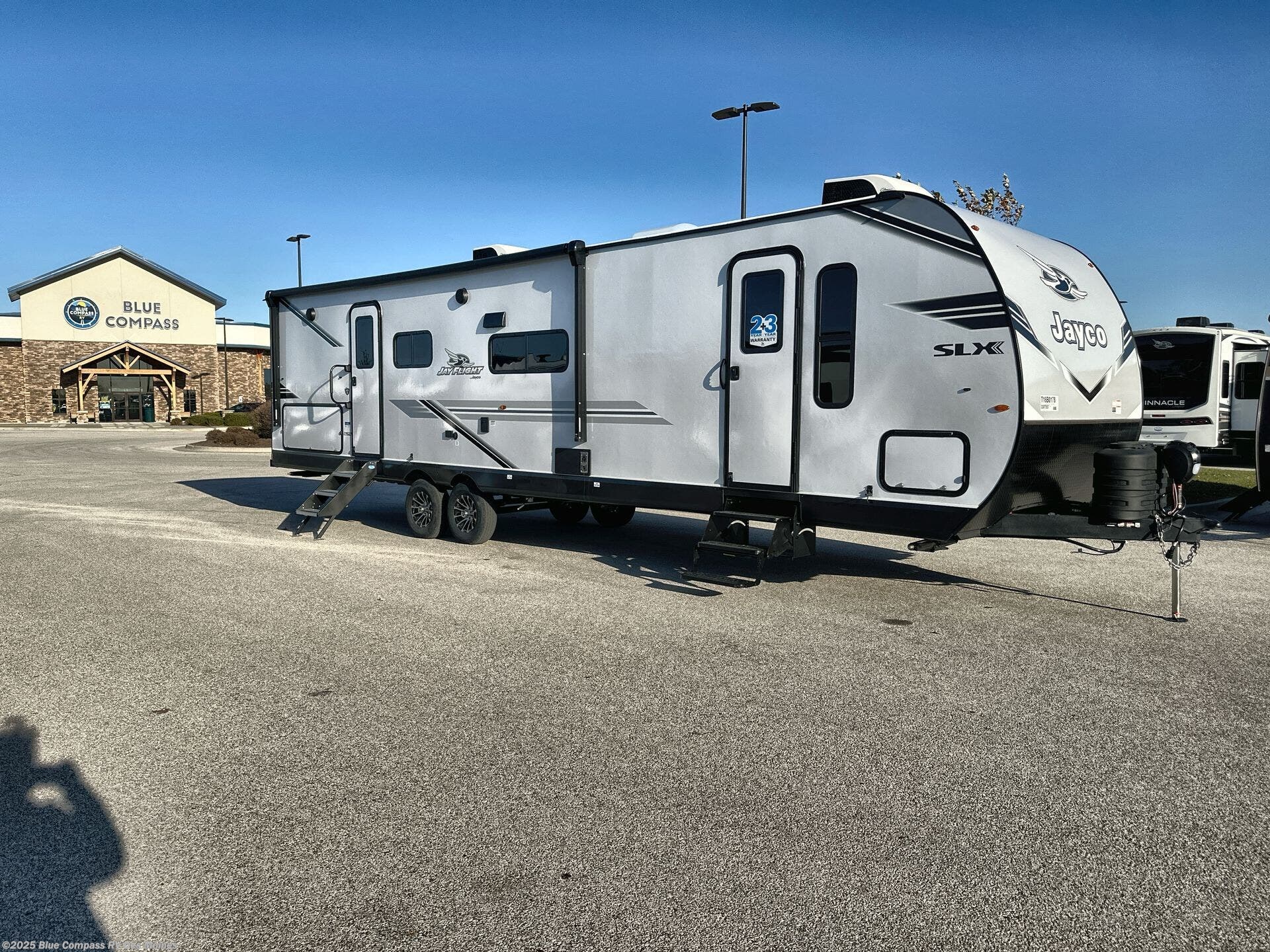 New 2026 Jayco Jay Flight SLX 330TBS available in Altoona, Iowa