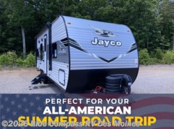 New 2026 Jayco Jay Flight SLX 261BHS available in Altoona, Iowa