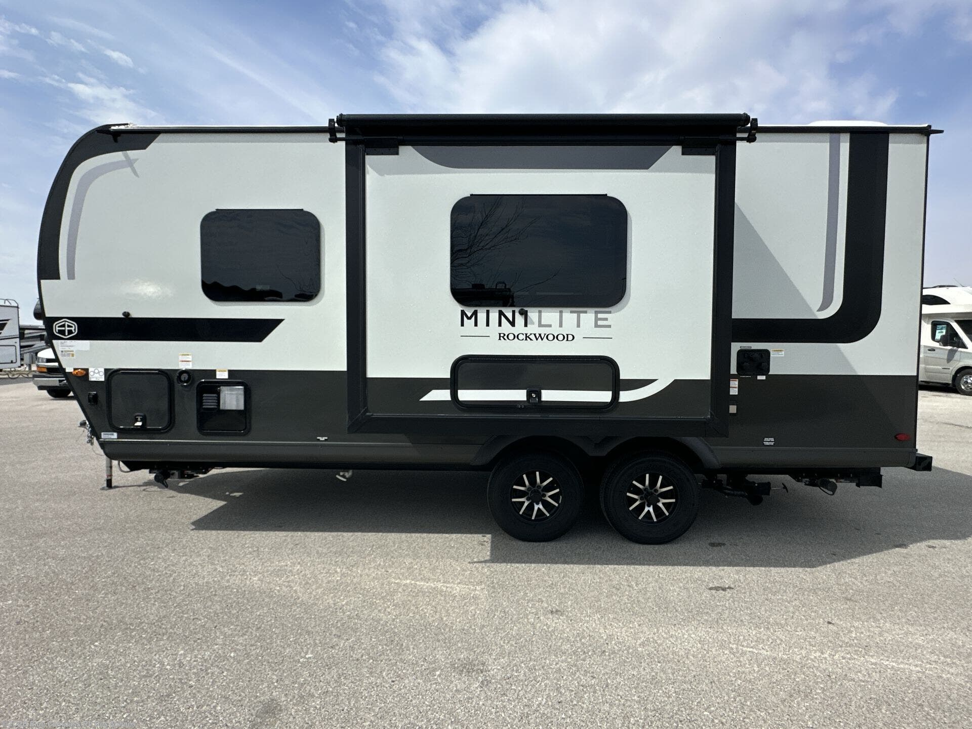 New 2026 Forest River Rockwood Mini Lite 2109S available in Altoona, Iowa