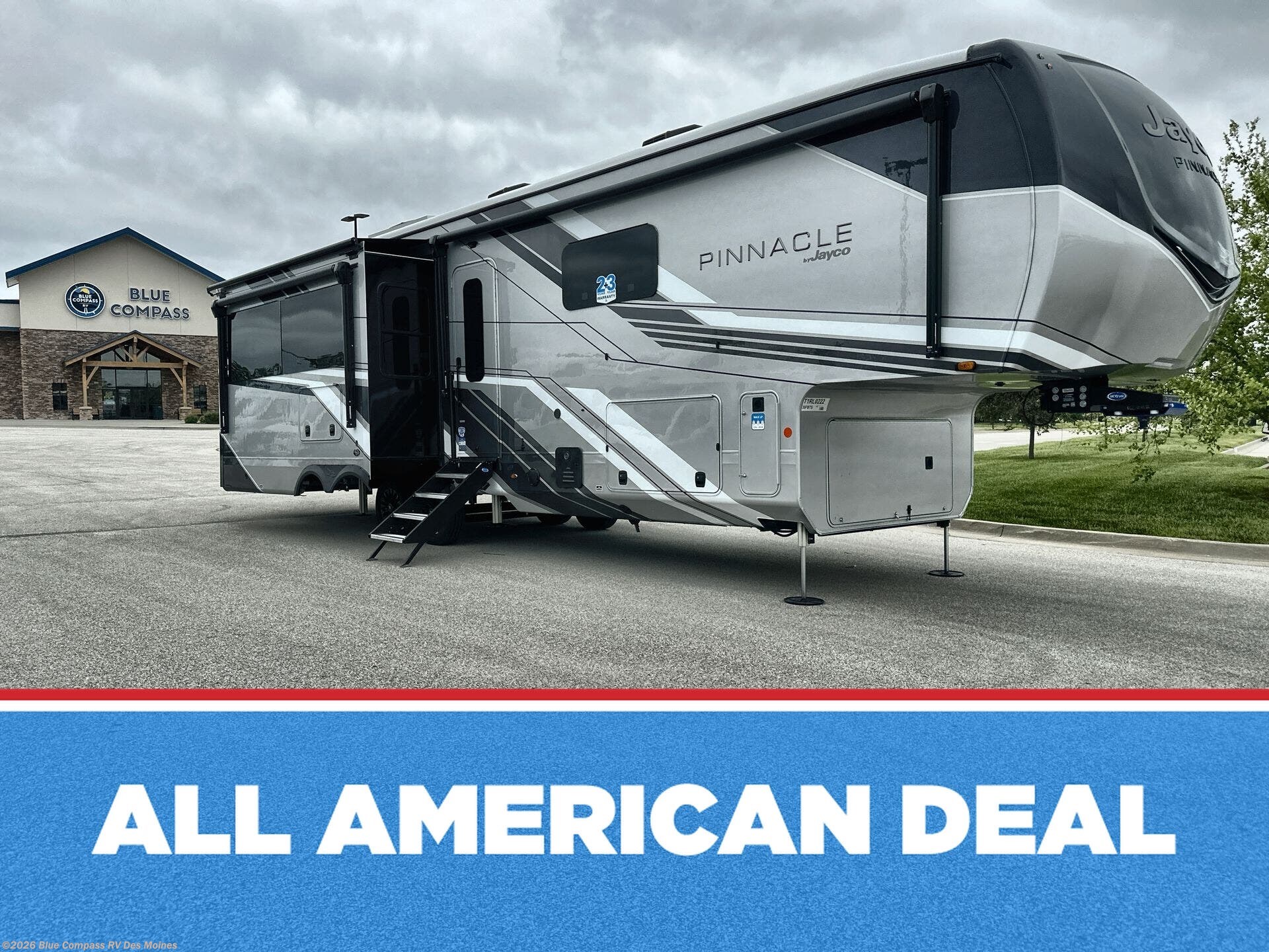 New 2026 Jayco Pinnacle 36FBTS available in Altoona, Iowa