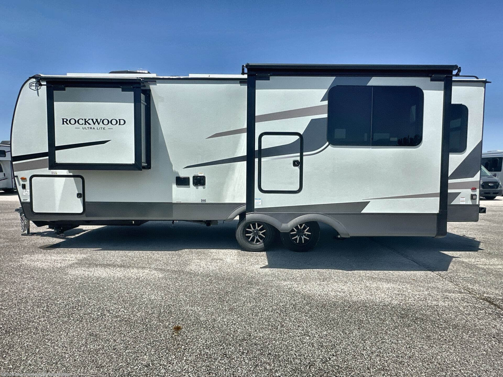 New 2026 Forest River Rockwood Ultra Lite 2618RD available in Altoona, Iowa