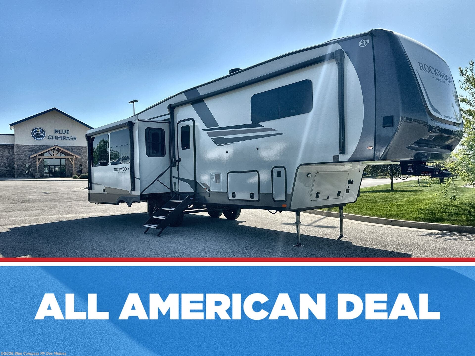 New 2026 Forest River Rockwood Signature R361RLS available in Altoona, Iowa