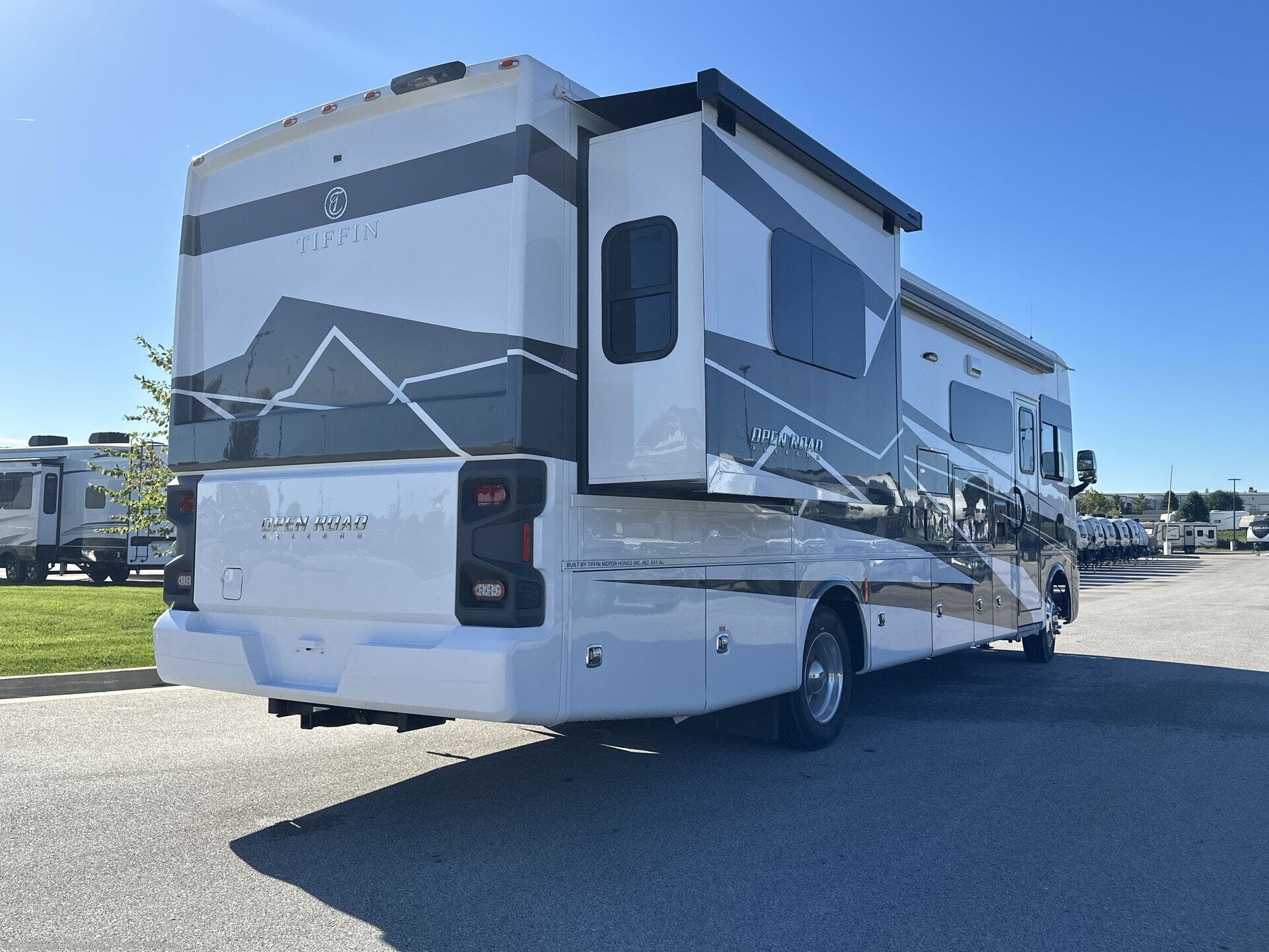 New 2026 Tiffin Open Road Allegro 32 SA available in Altoona, Iowa