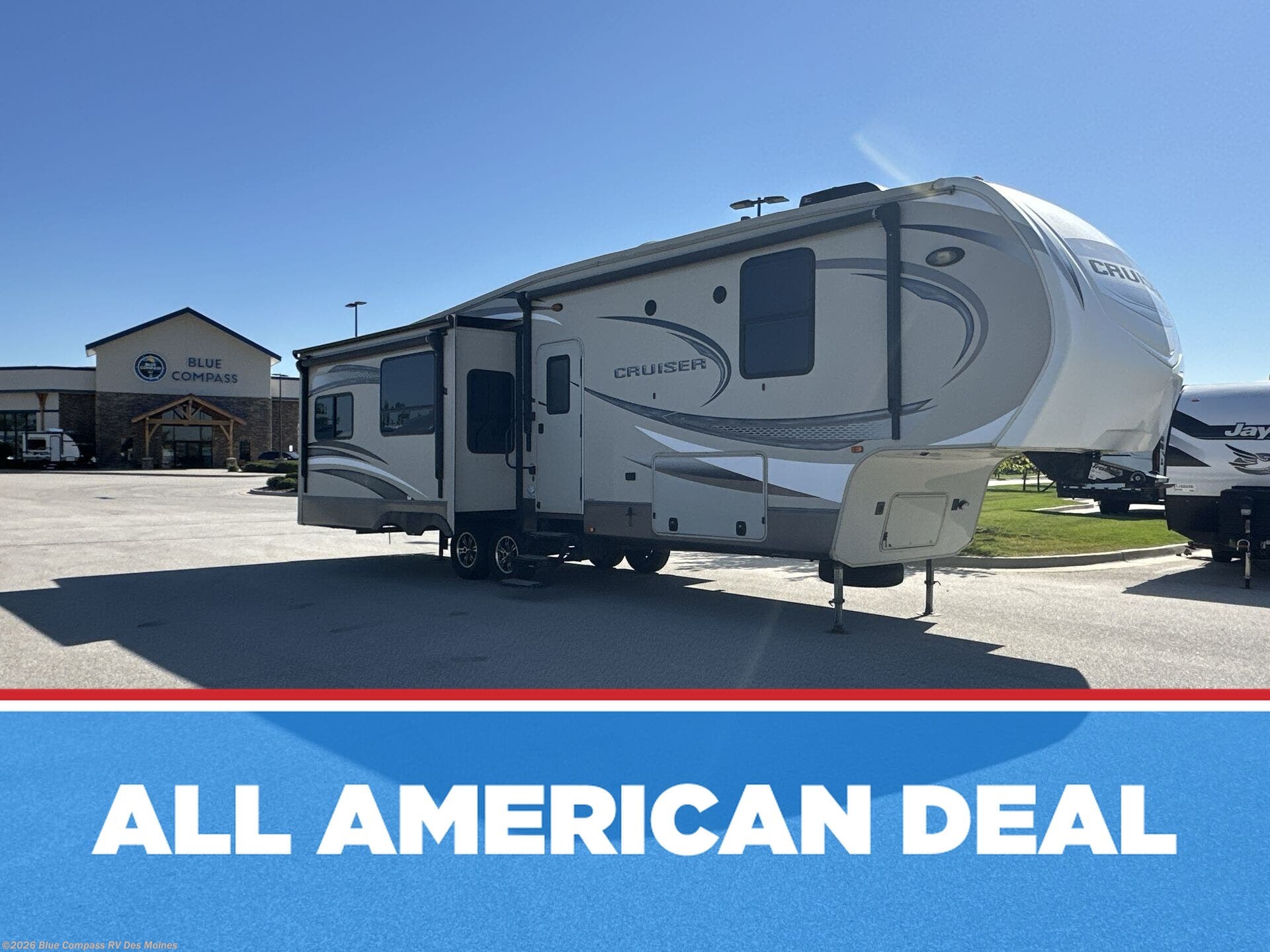 Used 2016 CrossRoads Cruiser 333RL available in Altoona, Iowa