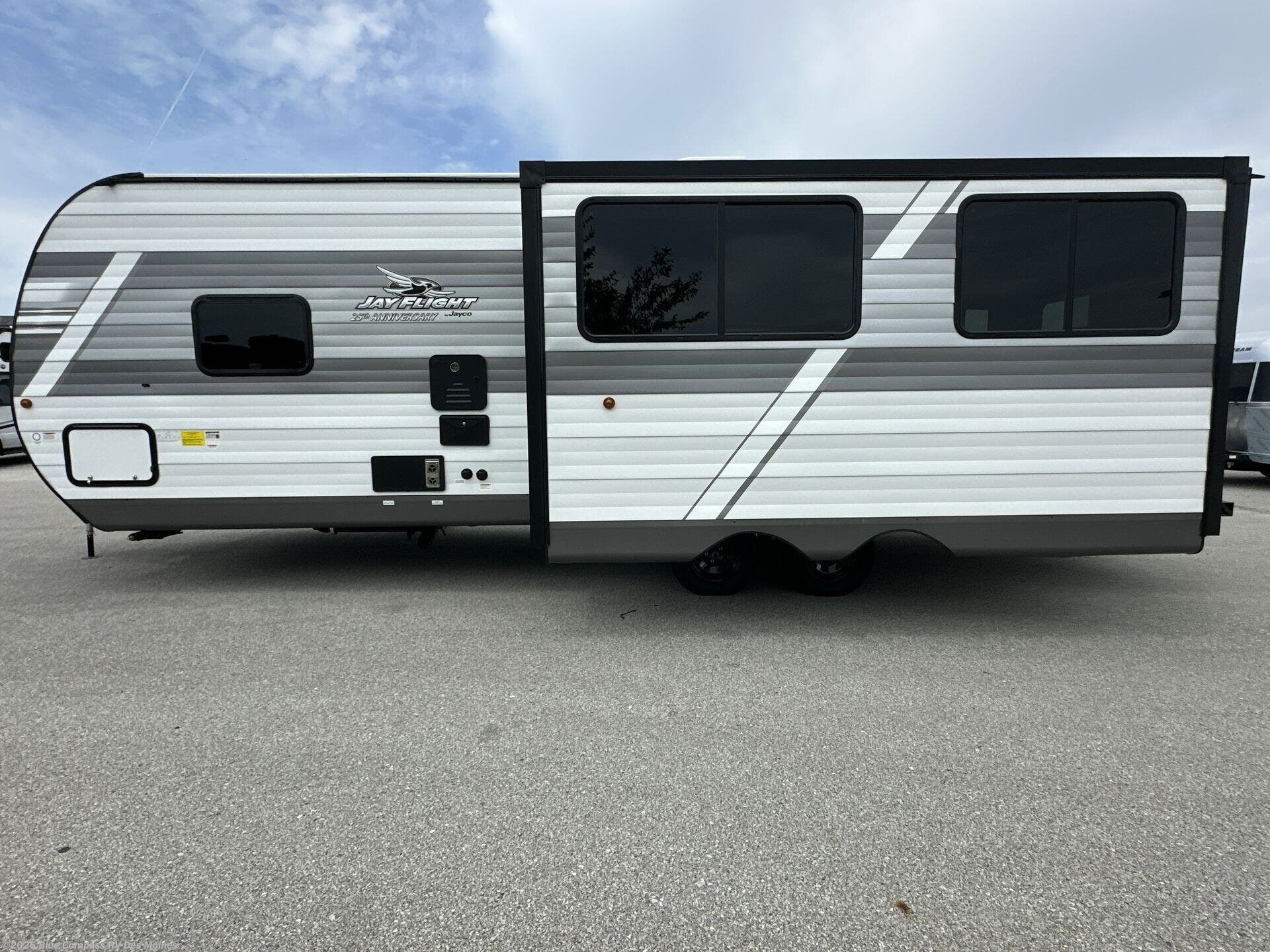 New 2027 Jayco Jay Flight 262RLS available in Altoona, Iowa