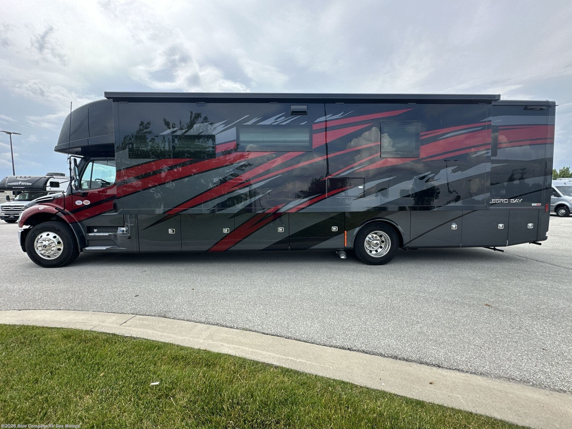 New 2027 Tiffin Allegro Bay 38 BB available in Altoona, Iowa