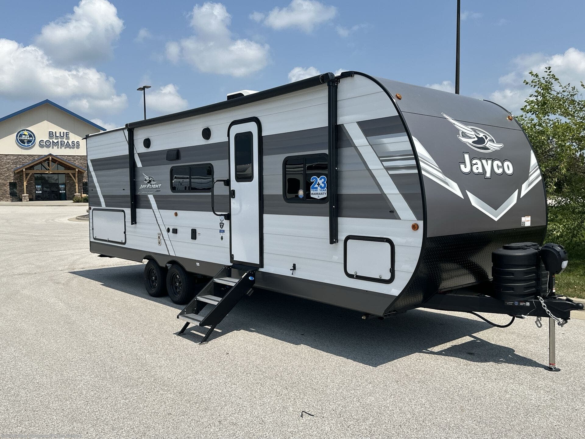 New 2027 Jayco Jay Flight 261BHS available in Altoona, Iowa