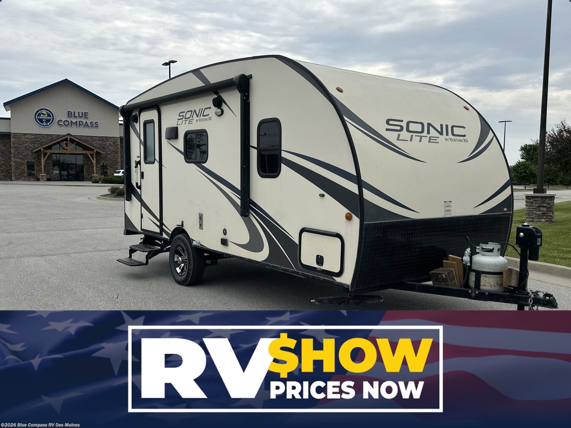Used 2018 Venture RV Sonic Lite 168VRB available in Altoona, Iowa