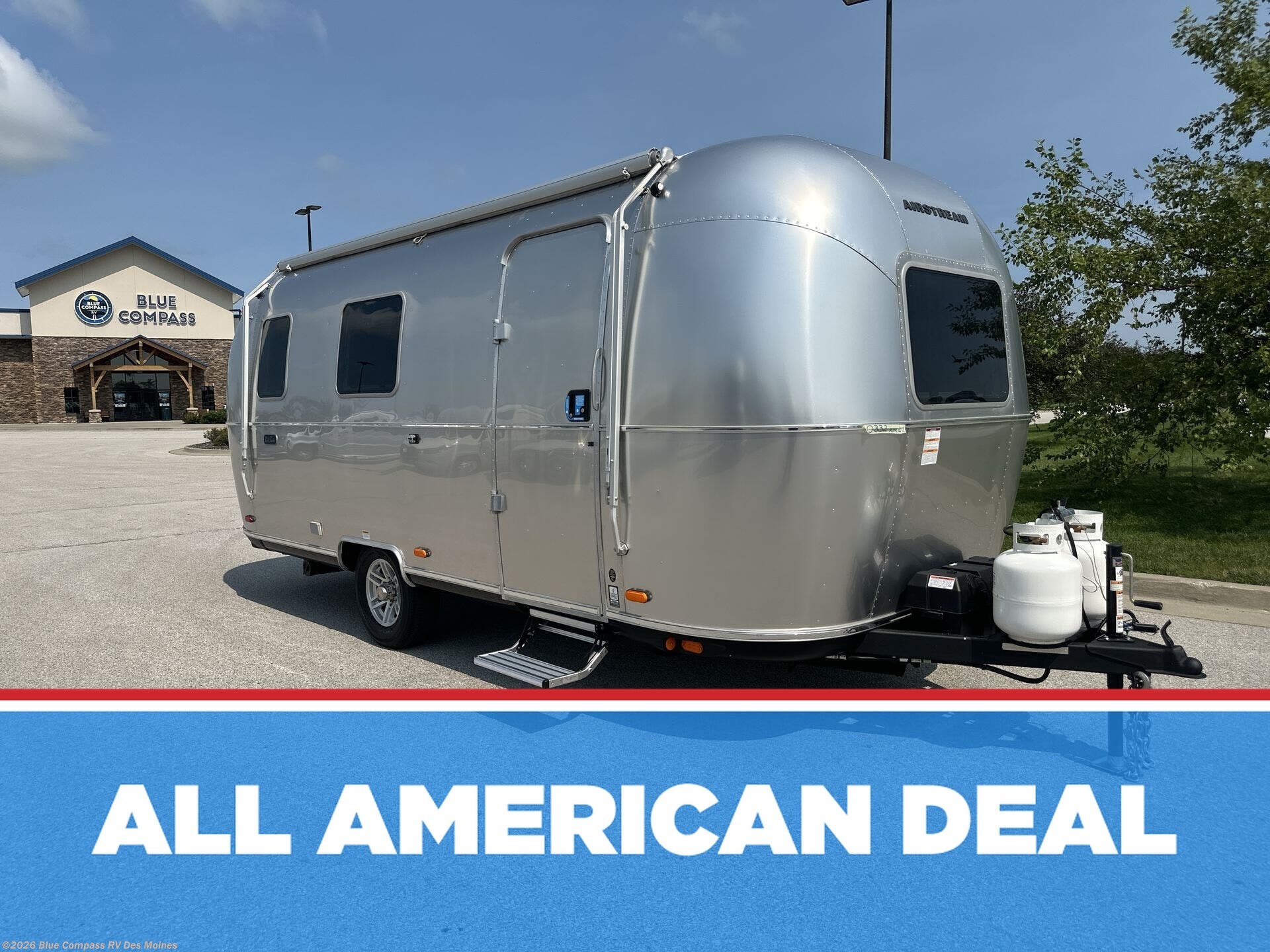 New 2027 Airstream World Traveler 22RB available in Altoona, Iowa