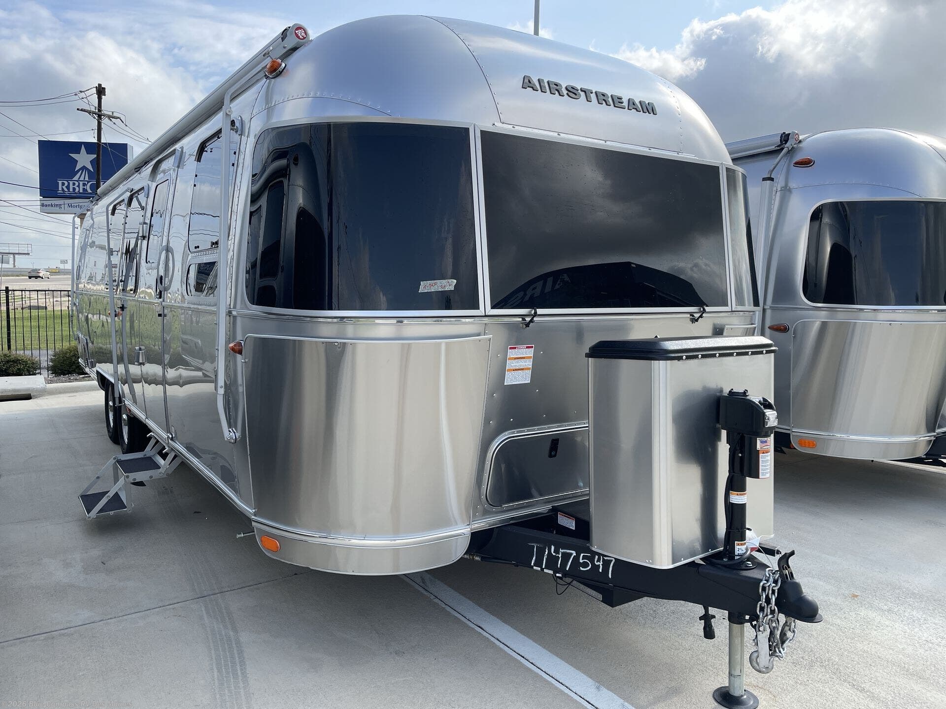 New 2026 Airstream Flying Cloud 30FB Bunk available in Altoona, Iowa