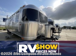 New 2026 Airstream Flying Cloud 30FB Bunk available in Altoona, Iowa