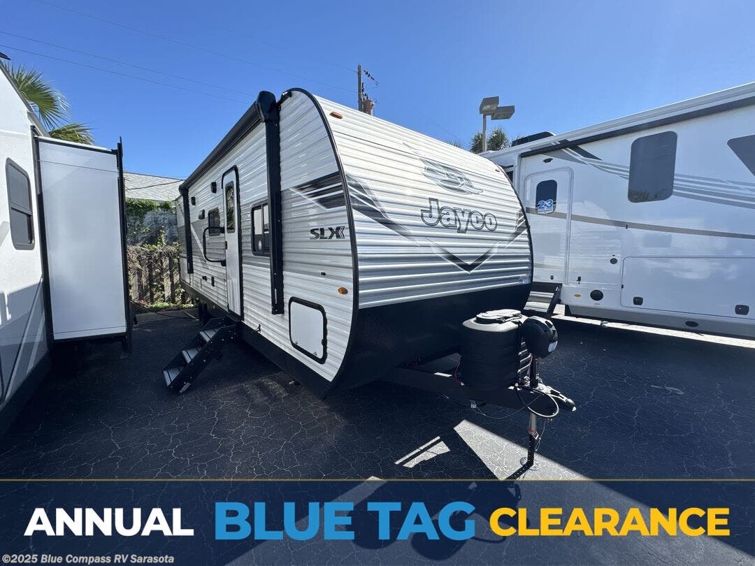 New 2025 Jayco Jay Flight SLX 261BHS available in Sarasota, Florida