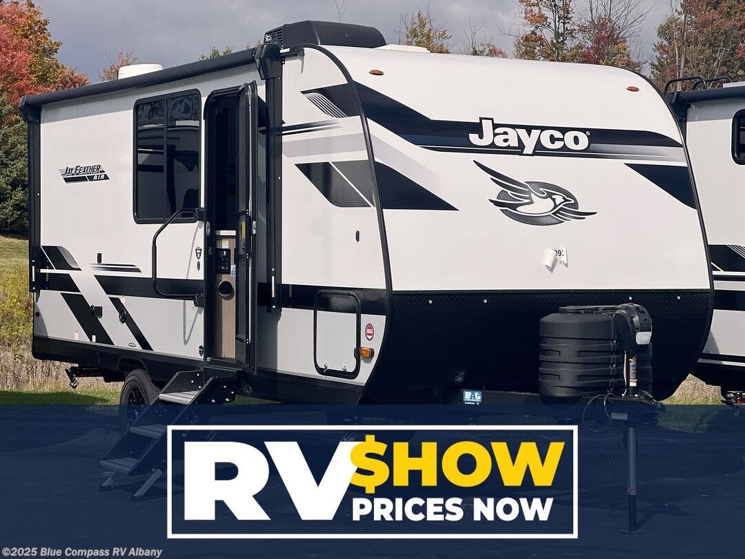 New 2025 Jayco Jay Feather Air 18MBH available in Latham, New York
