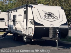 New 2025 Jayco Jay Feather 23RK available in Latham, New York