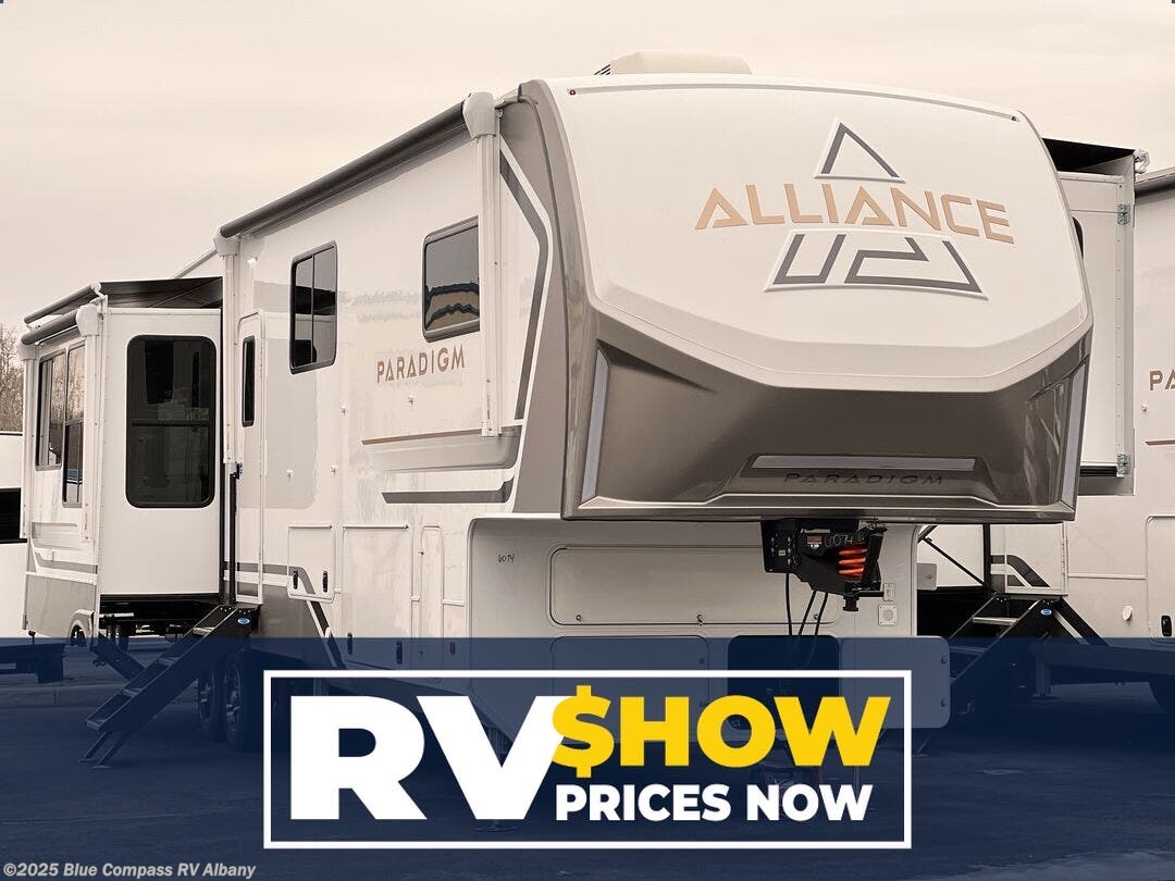 New 2025 Alliance RV Paradigm 380MP available in Latham, New York