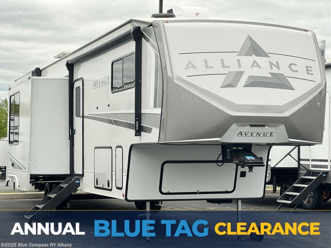 New 2025 Alliance RV Avenue 38DBL available in Latham, New York