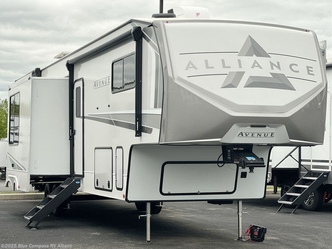 New 2025 Alliance RV Avenue 38DBL available in Latham, New York