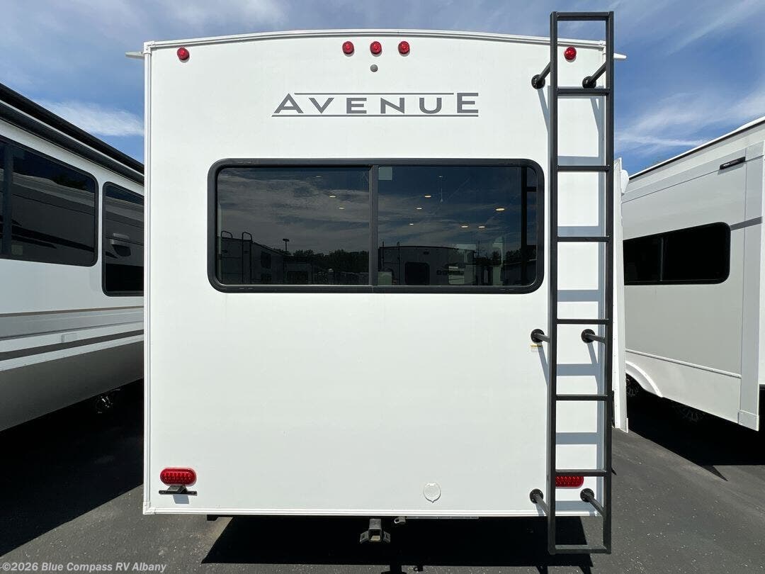 New 2025 Alliance RV Avenue 32RLS available in Latham, New York