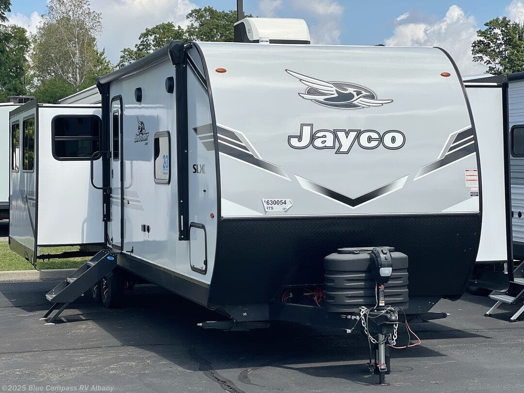 New 2026 Jayco Jay Flight SLX 334RTS available in Latham, New York