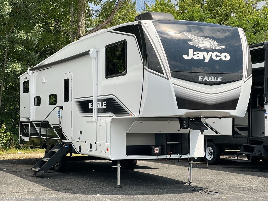 New 2026 Jayco Eagle HT 29DDB available in Latham, New York